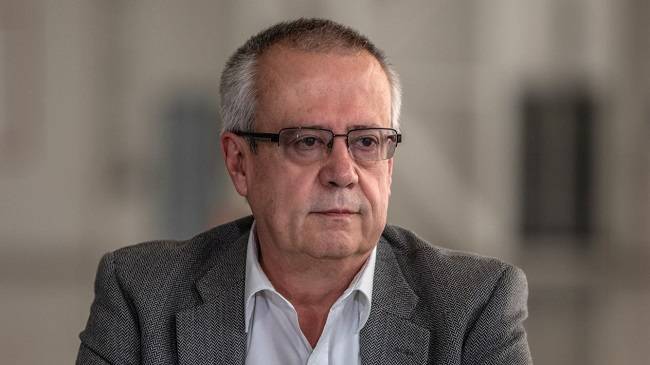 ¡Otro que se va! Carlos Urzúa renuncia a la Secretaría de Hacienda