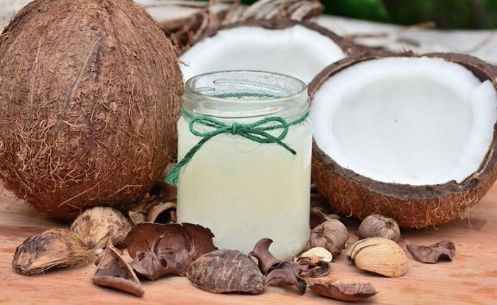 ¿Te gusta el agua de coco? Conoce sus múltiples beneficios