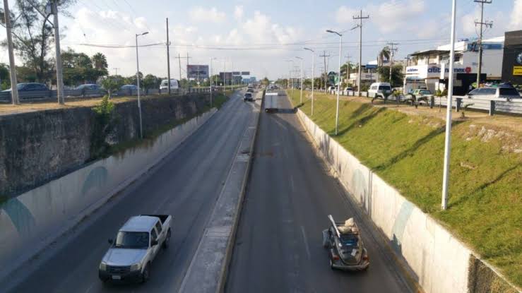 Cuatro accidentes carreteros en Cancún en menos de 2 horas