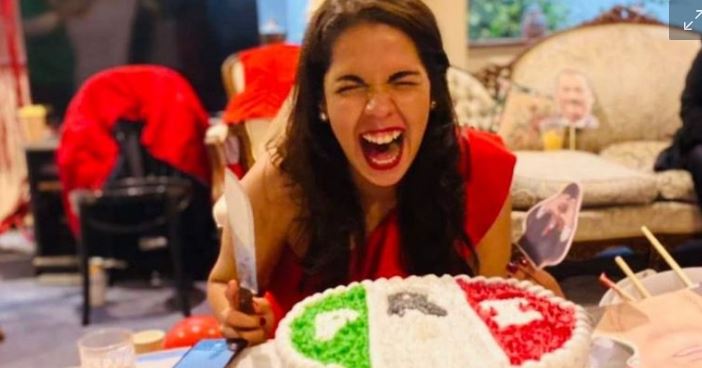 Celebra cumpleaños con temática del PRI y hasta Meade la felicita