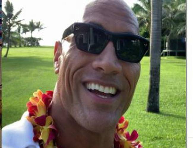 ¡Boda sorpresa! 'La Roca' se casa en Hawaii