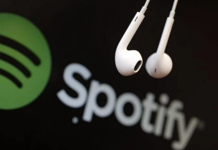 ¿Música y letra? Spotify está por sorprender a sus suscritptores