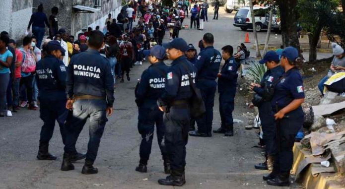 Suman 76 policías municipales y estatales asesinados en México este año