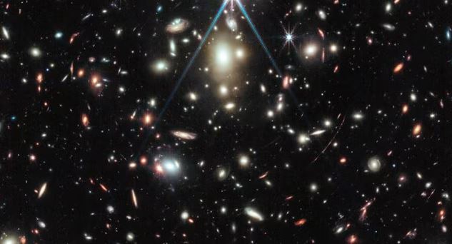 Ya se ve la estrella más lejana, jamás detectada, gracias al telescopio James Webb