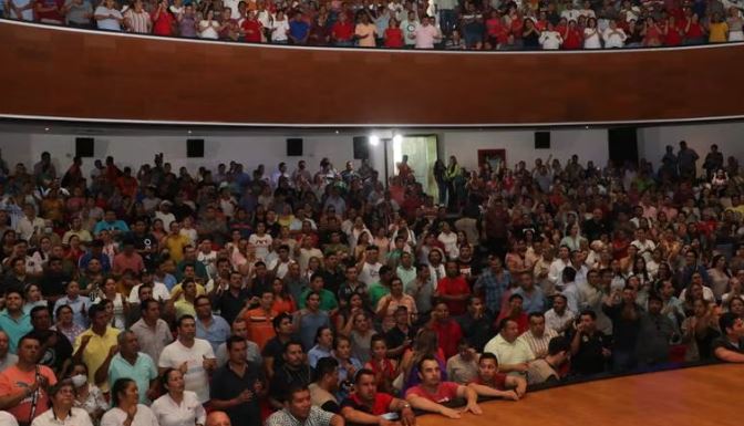 Trabajadores de Pemex rechazan ‘mísera’ propuesta de aumento salarial