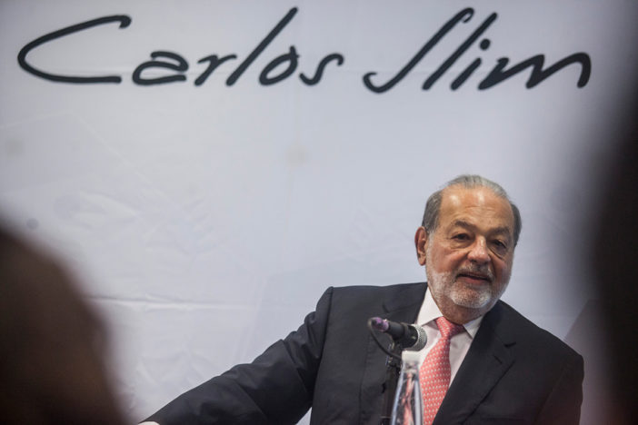 Carlos Slim, delicado pero estable en área VIP del hospital de Nutrición