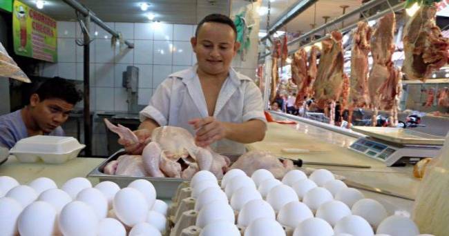 Bajas las ventas de huevo y pollo en Yucatán
