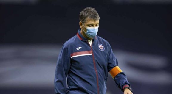 Renuncia Siboldi, técnico Cruz Azul, tras perder en la semifinal contra Pumas