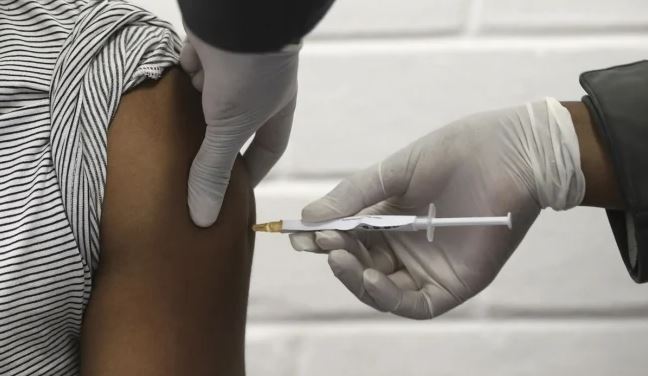 ¿Qué países recibirán primero la vacuna contra el Covid-19?