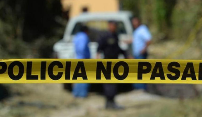 Zacatecas: Hallan 3 cuerpos con vestimentas tácticas