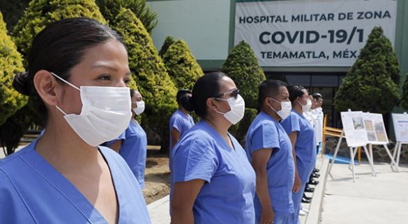 Enfermeras mexicanas sufren la escasez de personal