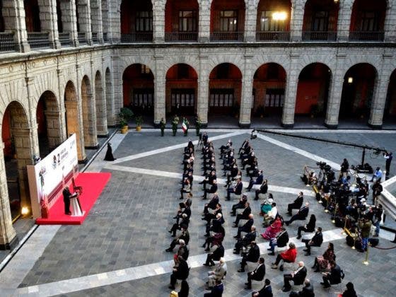 AMLO pide ‘reabrir’ el cargo de gobernador de Palacio Nacional