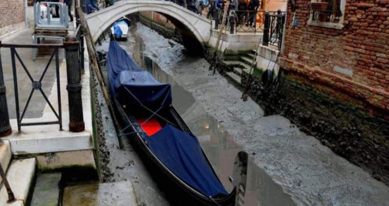 Venecia registra terrible sequía e insalubridad
