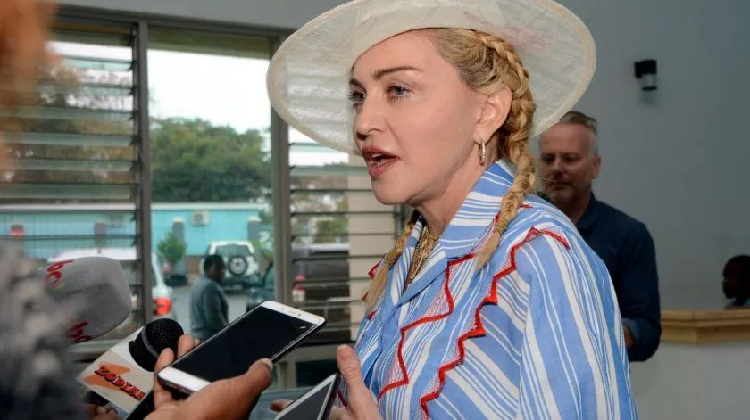 Madonna apoya a reclusos y personal de correccionales por COVID-19