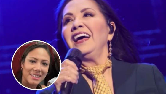 Ana Gabriel se casa en secreto con una fan