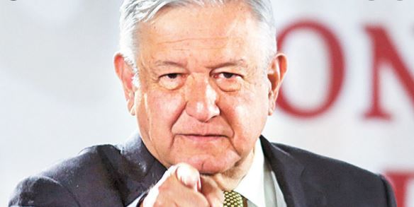 AMLO busca desaparecer el "outsourcing" pero su gobierno cuanta con este sistema