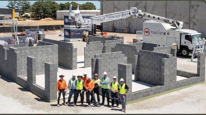 Robot construye estructuras de casas en menos de cuatro jornadas