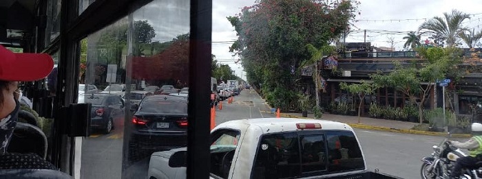 Caos vial en Paseo de Montejo por un choque y por la construcción de ciclovías