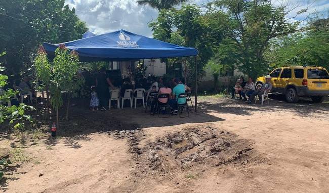 ‘Los niños están devastados porque él era su papá y mamá’