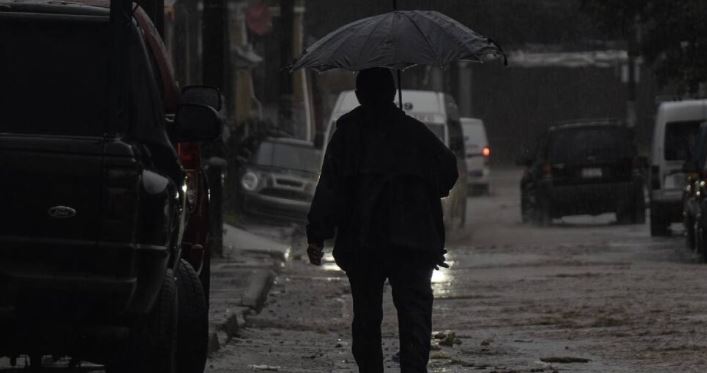 Pronostican frente frío 42 que propiciará lluvias en el sur de México