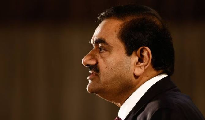 Fortuna de Gautam Adani se desploma; ya ni es la persona más rica de Asia