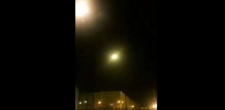 (VÍDEO) Momento justo en que misil lanzado por Irán derriba a avión ucraniano