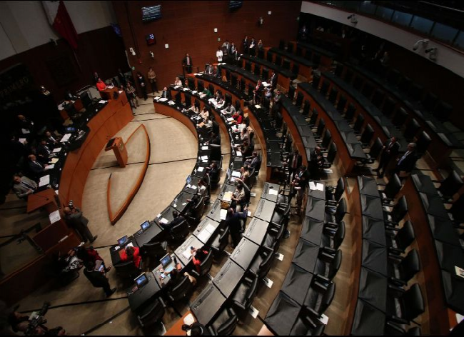 Senadores de Morena desaparecen el Instituto Nacional del Emprendedor