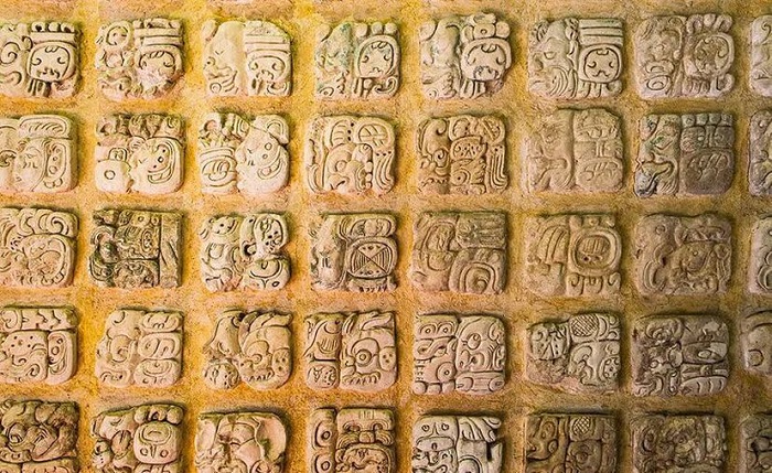 Conservarán lengua maya con un Corpus y un Atlas Epigráfico