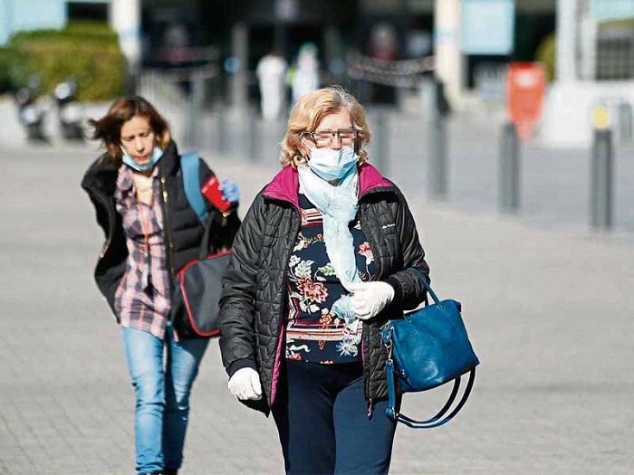 239 científicos aseguran que Covid-19 se transmite por el aire