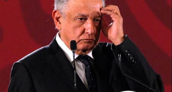 AMLO se lanza, otra vez, contra medios, abogados, la ASF y opositores