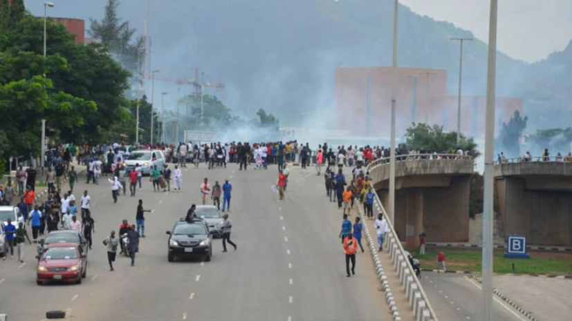 Nigeria: 29 niños podrían ser condenados a muerte por protestar contra la carestía