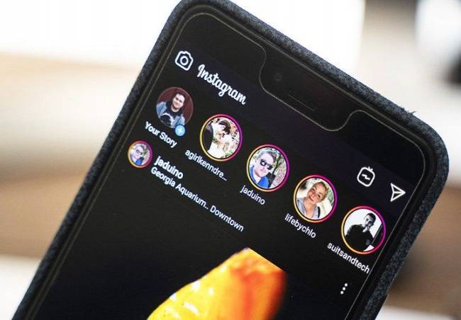 Instagram prueba el modo oscuro en dispositivos Android