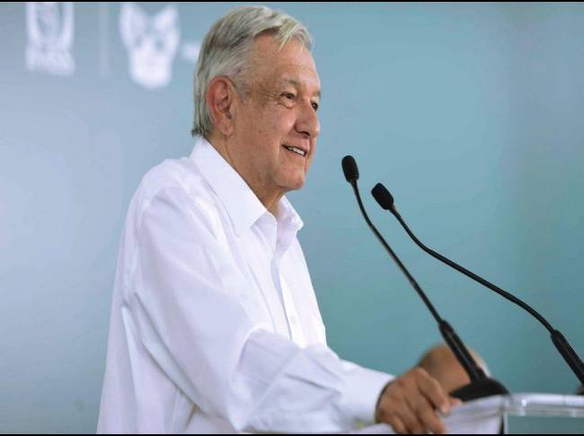 No debe haber privilegios en pago de impuestos, según AMLO