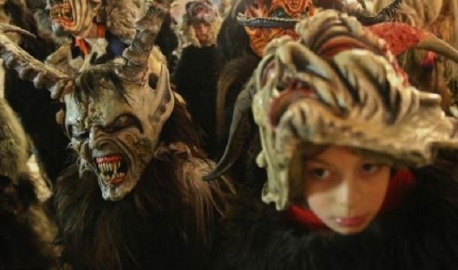 Krampus, el 'diablo navideño' que ronda a los niños el 6 de diciembre