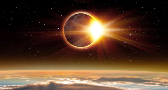 Eclipse total de Sol, lluvias de estrellas y otros fenómenos astronómicos de diciembre