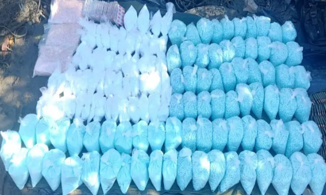 Aseguran 266 mil pastillas de fentanilo y 18 kilos de metanfetamina en Sinaloa