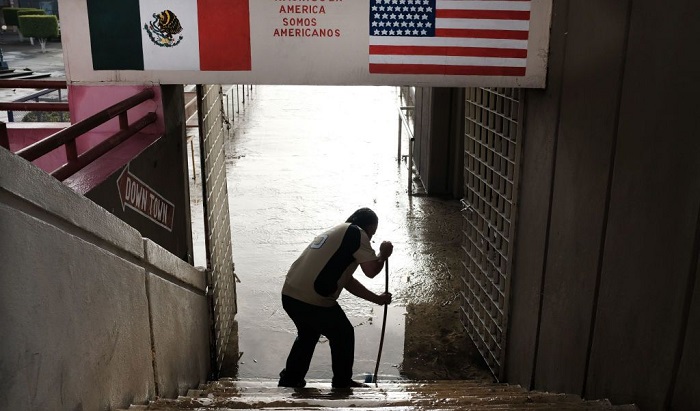 Avalan proyecto de Biden para regularizar a migrantes mexicanos con doble nacionalidad