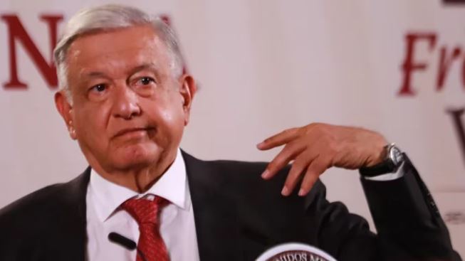 AMLO dice que denunciará a juez que lo silenció por hablar de Xóchitl