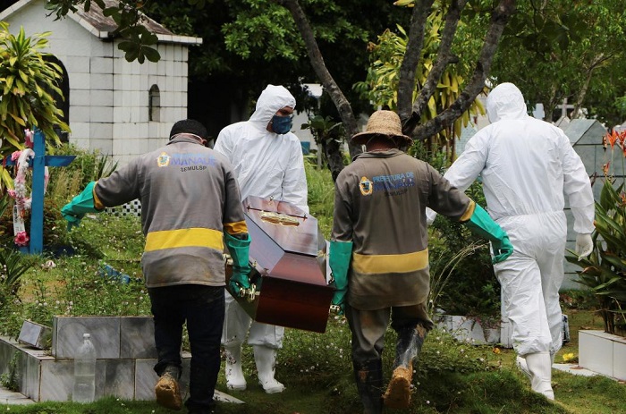 Brasil deja de publicar total acumulado de muertos por Covid-19