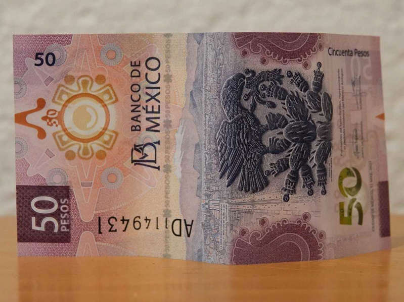 Venden nuevos billetes de cincuenta pesos hasta en $45,000