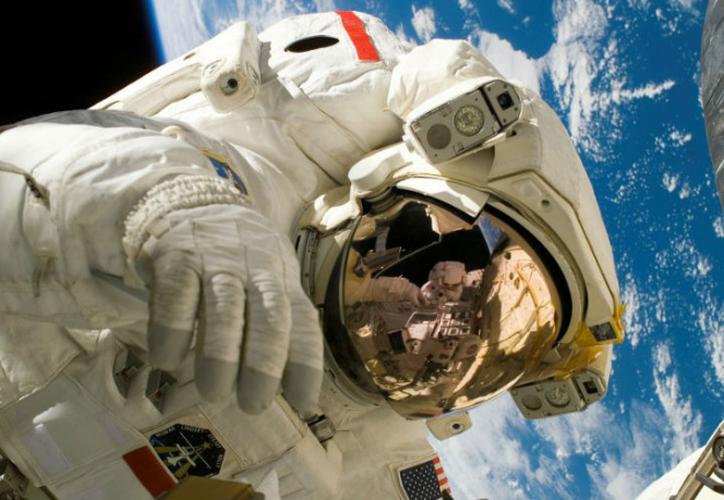 ¿Sabes cuánto gana un astronauta de la NASA?