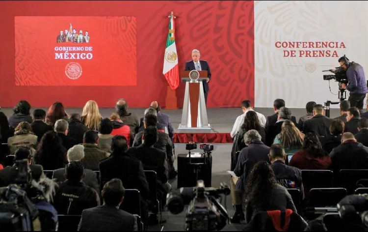López Obrador pide a gobernadores no intervenir en elecciones de 2021
