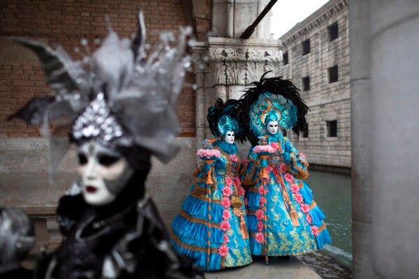 Coronavirus obliga a cancelar el Carnaval de Venecia