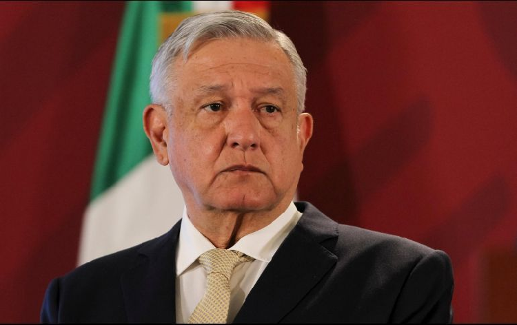 "Piénselo, y si necesita (apoyo) llámeme", le dice Trump a López Obrador