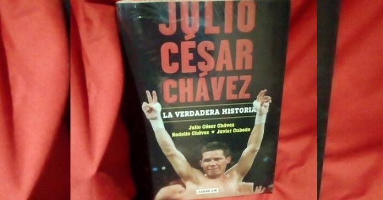 Julio César Chávez presenta su libro 'La verdadera historia'