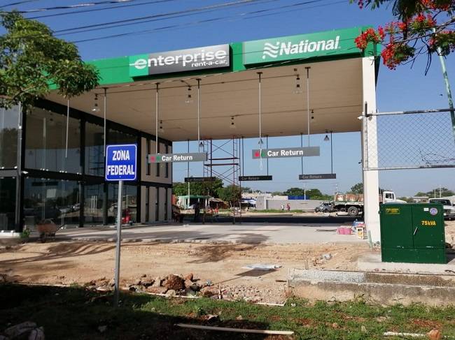 Filial de Bepensa construye plaza comercial en parte de la avenida del aeropuerto de Mérida