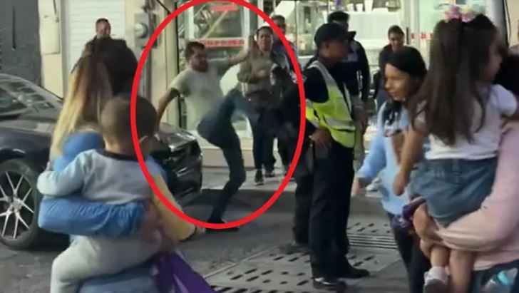 (VIDEO) Sujeto agrede a mujeres durante el 8M en Pachuca, ellas le dan una lección