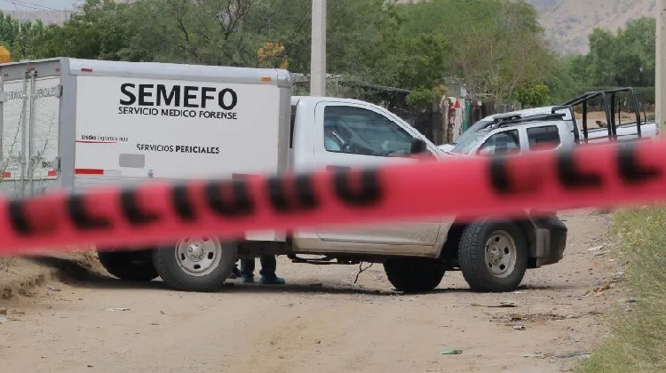 Localizan dentro de una maleta a mujer asesinada en Zamora, Michoacán