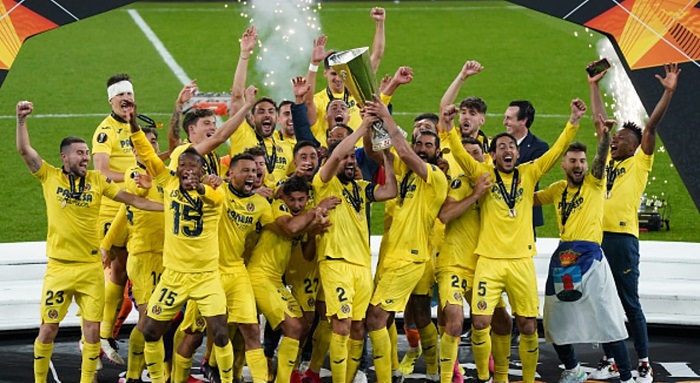 Villarreal gana en penales al Manchester United y se corona campeón de la UEFA