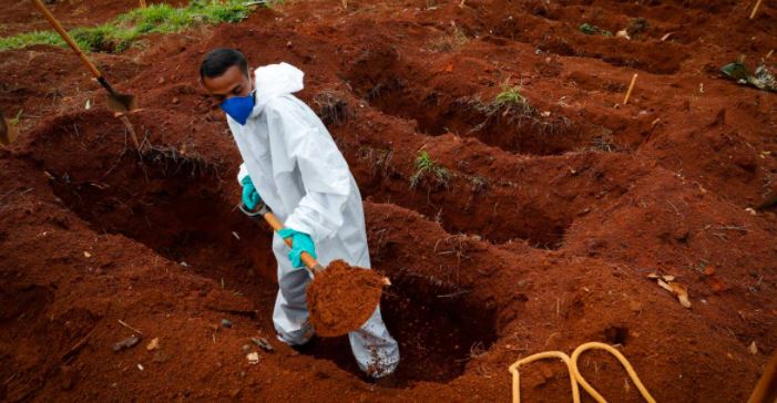 Día negro en Brasil: supera por 1a. vez 3,000 muertes por Covid-19 en 24 horas